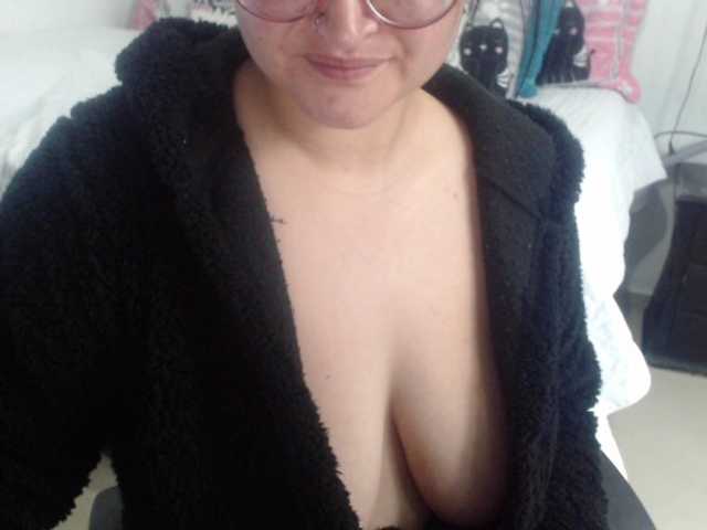 Ringhäälingupildid naugthy1