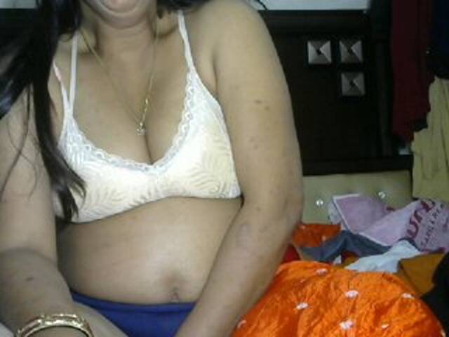 Ringhäälingupildid LovelyNeha