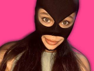 Erootiline videovestlus Nickymask