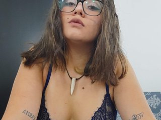 Erootiline videovestlus Nicole-Girl