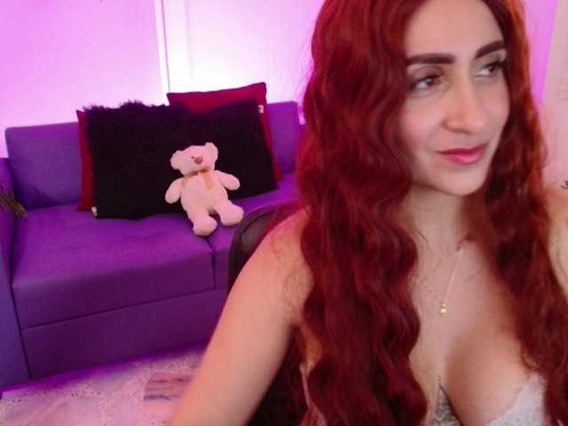 Fotod nicole-saenz Tits out 199 @remain #bigtits #bigclit #pvt dont forget to follow me guys