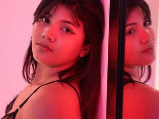 Erootiline videovestlus NicoleHills