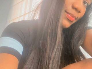 Erootiline videovestlus NicoleHillss