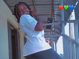 Erootiline videovestlus Night-nurse2