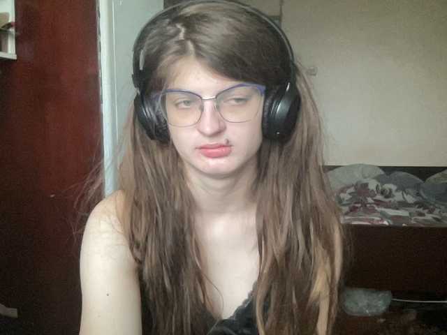 Ringhäälingupildid NikaXZimax