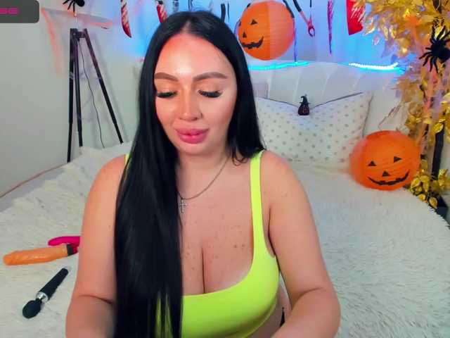 Fotod NikitaGrey Please be my hero, to the goal left 500 tokens will do any hot sexy show