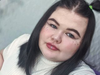 Erootiline videovestlus Nikki-Zen