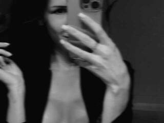 Erootiline videovestlus Nikkittyni