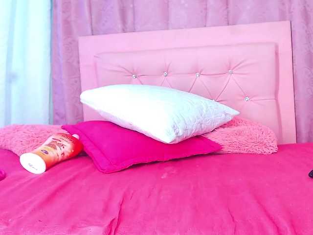 Ringhäälingupildid Ninajones22