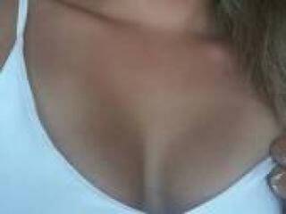 Erootiline videovestlus nnefertiti