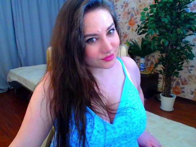 Fotod VeritableGirl Hi Guys! Welcome to my room! Let's have fun together... Tip me if you like me -9 -19 -29 -39 -49 -59 -69 -79 -89 -99 -199!!!