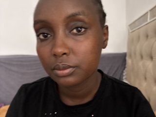 Erootiline videovestlus Nyomi224