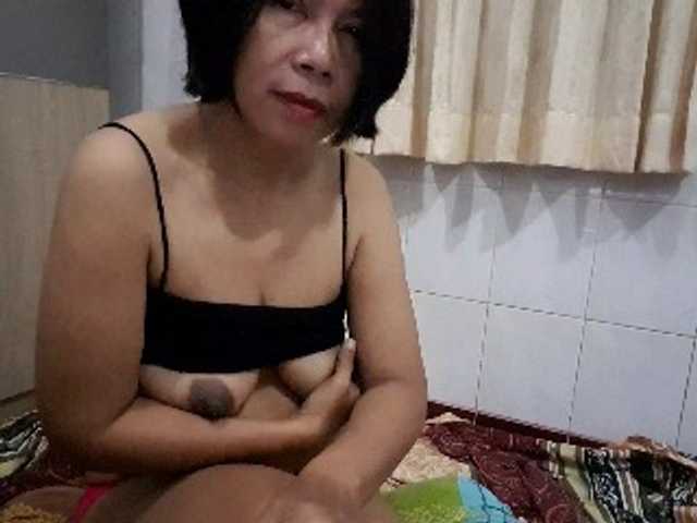 Fotod Oishia Life is good.watch, enjoys and send tips. hehe. PM for pvt #milf #asian #mature #squirt