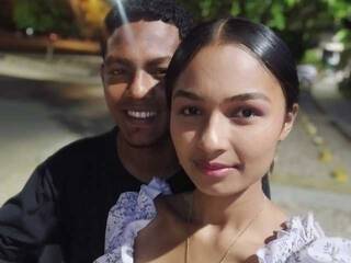 Erootiline videovestlus Oliver-Mina