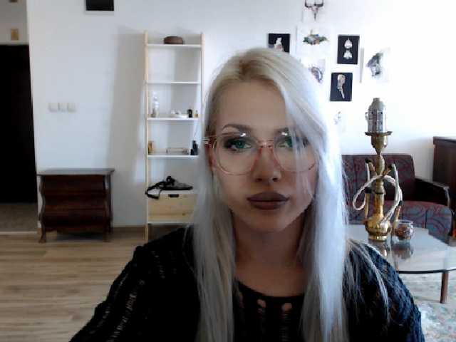 Ringhäälingupildid OnlyGoddess