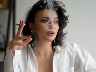 Erootiline videovestlus OnlyNicolle