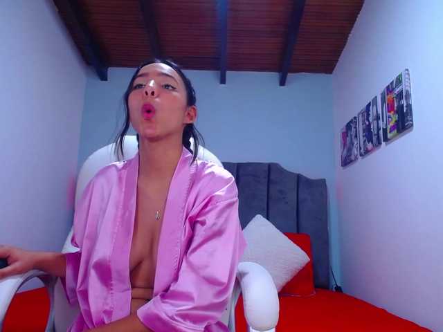 Ringhäälingupildid Paola-bigboobs