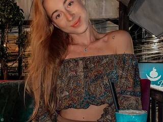 Erootiline videovestlus PassionCherry