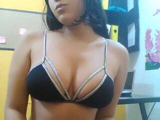 Erootiline videovestlus PaulinaRedds