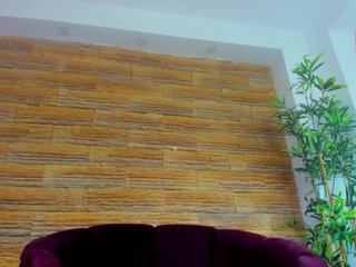 Erootiline videovestlus Mia-Peachy