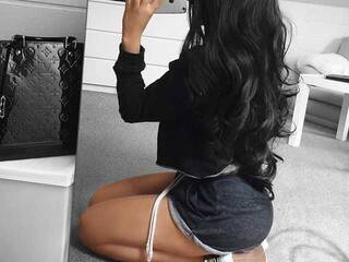 Erootiline videovestlus PerlaEvans