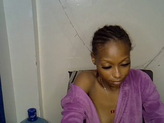 Erootiline videovestlus PetiteAlexa