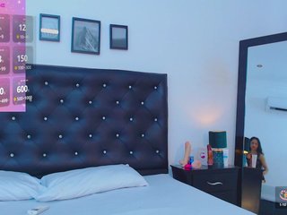 Erootiline videovestlus petittesofia