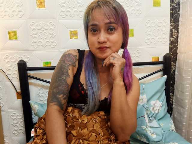 Profiili foto pinaynextdoor