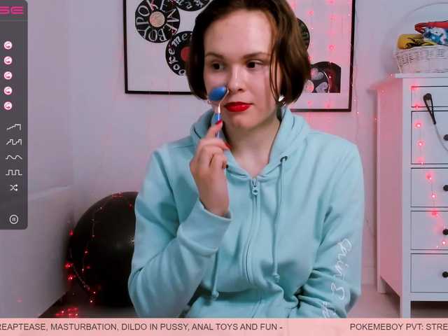Fotod Pokemeboy WELLCUM! STOCKINGS SHOW, DIRTY TAlK AND ROLEPLAYS IN PVT ❤️ LUSH IS ON! =)