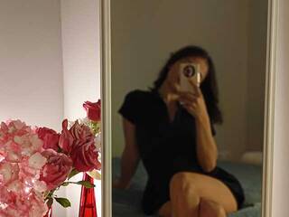 Erootiline videovestlus Polinahab