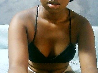 Erootiline videovestlus Pounie2