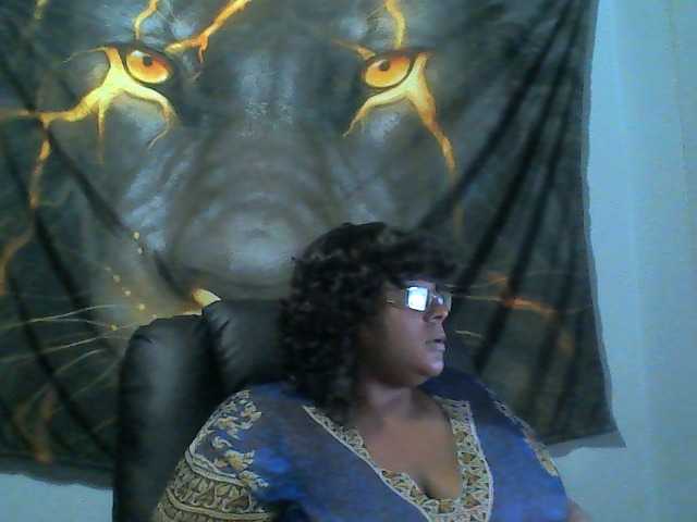 Ringhäälingupildid PrettyBlacc