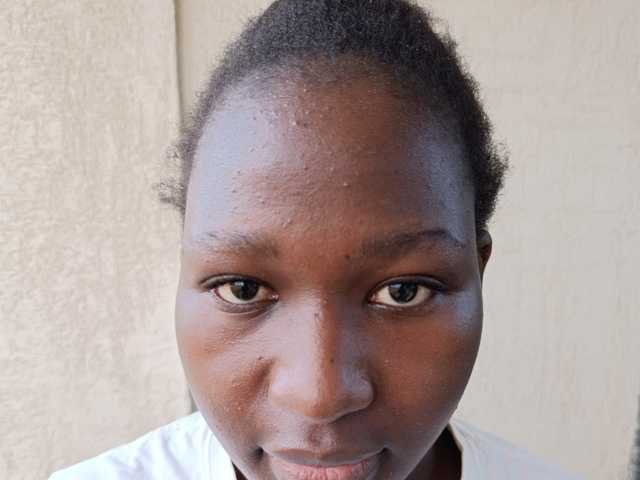 Profiili foto Prettycameltoe1