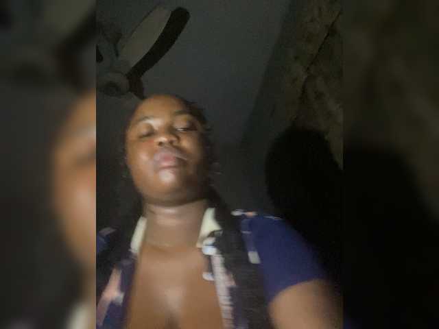 Ringhäälingupildid PrettyJade