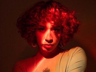Erootiline videovestlus psicobelle