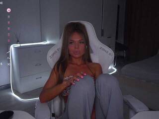 Erootiline videovestlus Evelina_fox