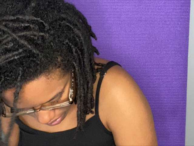 Ringhäälingupildid Queenaqua