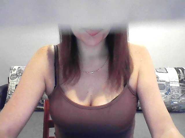 Ringhäälingupildid QueenCartyes