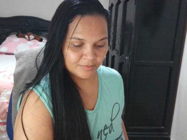 Ringhäälingupildid QueenNight