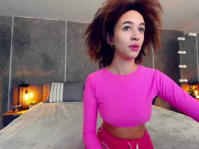 Ringhäälingupildid RaffaelaC