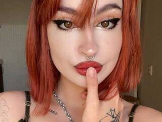 Erootiline videovestlus RayniraJones