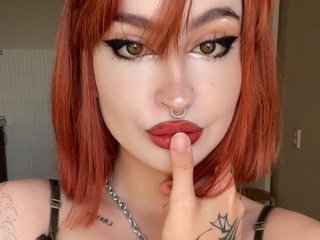 Erootiline videovestlus RayniraJones