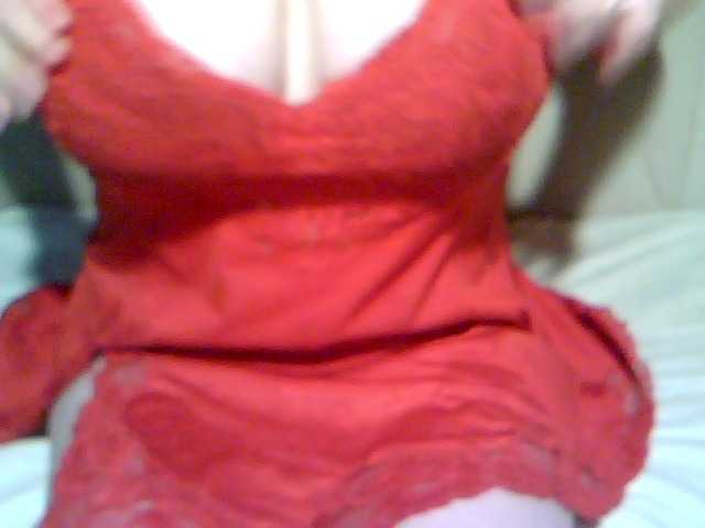 Fotod redcherry I love to caress my pussy and cum in ecstasy, your gifts cheer up and make my pussy get wet Make love. I have a sound, turn it on