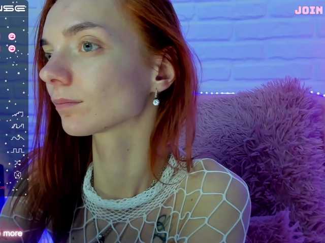 Fotod redheadgirl Hey. Time to HOT SHOW TODAY! Tip me, if you want