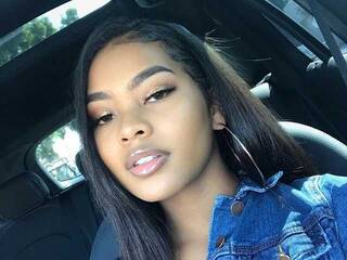 Erootiline videovestlus reinelia21