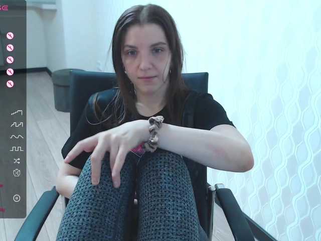 Fotod RennaLisa Show Feet: 77 smoke a cigarette: 70 : Flash Ass: 60 :Flash Tits: 50 Flash Pussy: 99 :Get Naked: 217 Pussy Play: 290 c2c 113 t , anal 1500 air kiss 12 t,butt plug 78 t bj 156 t