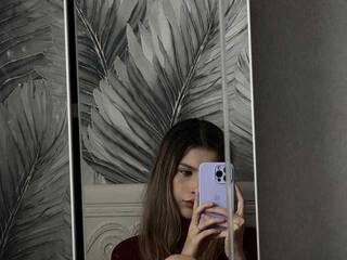 Erootiline videovestlus MysticalLola