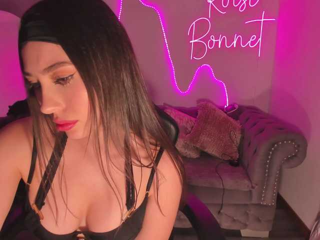 Fotod RoiseBonnet ♥ My wet pussy needs a dick, come and fuck me! ♥ IG:@roise_bonnet ♥Cum show ♥ @remain