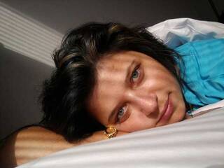 Erootiline videovestlus RoninaXes