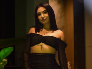 Erootiline videovestlus RosalineBenz
